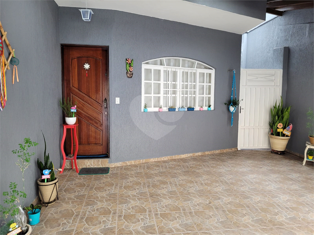Sobrado a Venda na Parada Inglesa com 02 suítes e 02 Vagas por R$ 620.000,00