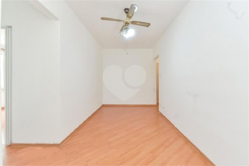 Apartamento à venda com 1 quarto, 47m² - Foto 3