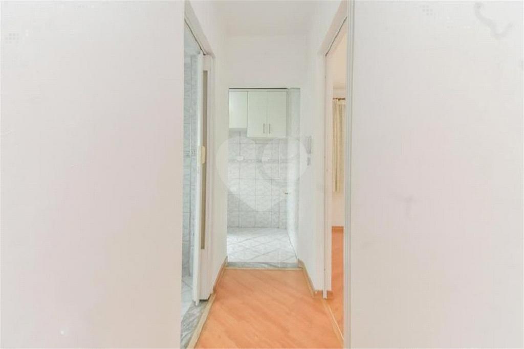 Apartamento à venda com 1 quarto, 47m² - Foto 11