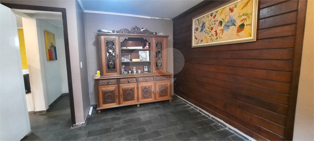 Casa de Condomínio à venda com 3 quartos, 321m² - Foto 9