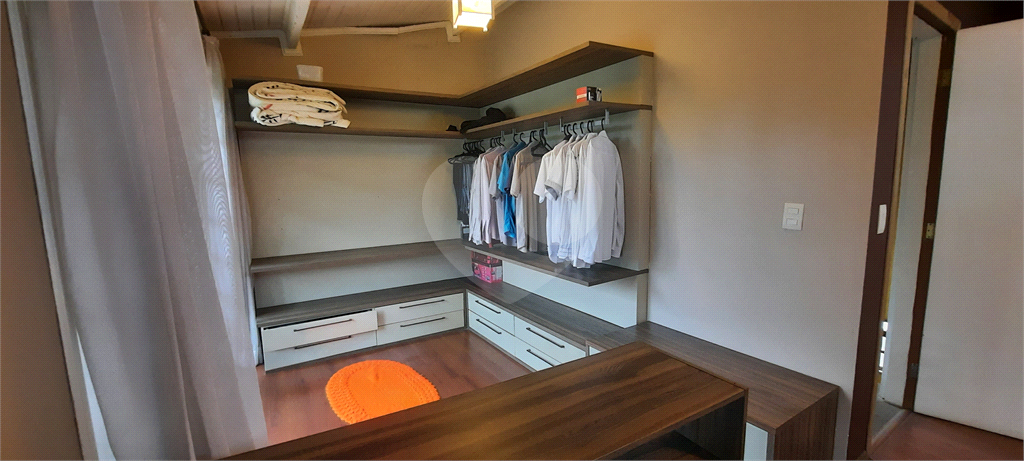 Casa de Condomínio à venda com 3 quartos, 321m² - Foto 15