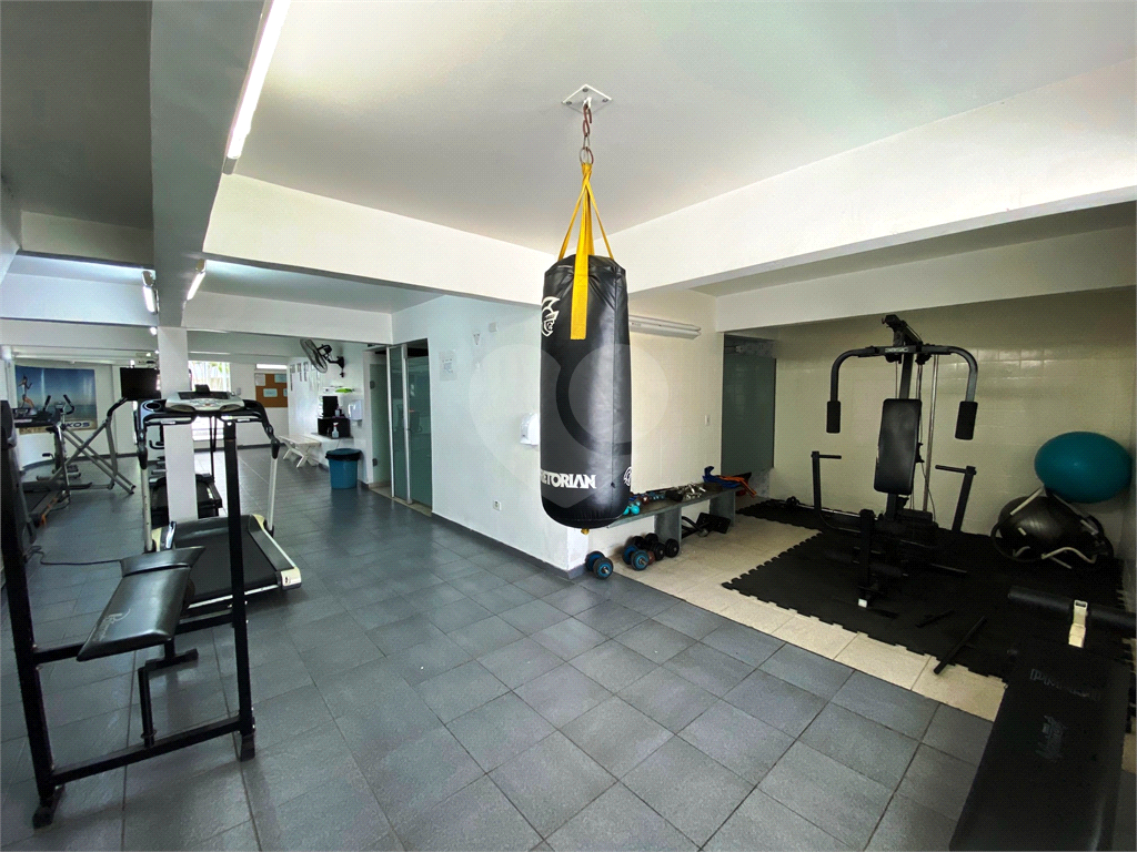 Apartamento Reformado em Pinheiros – 115m²