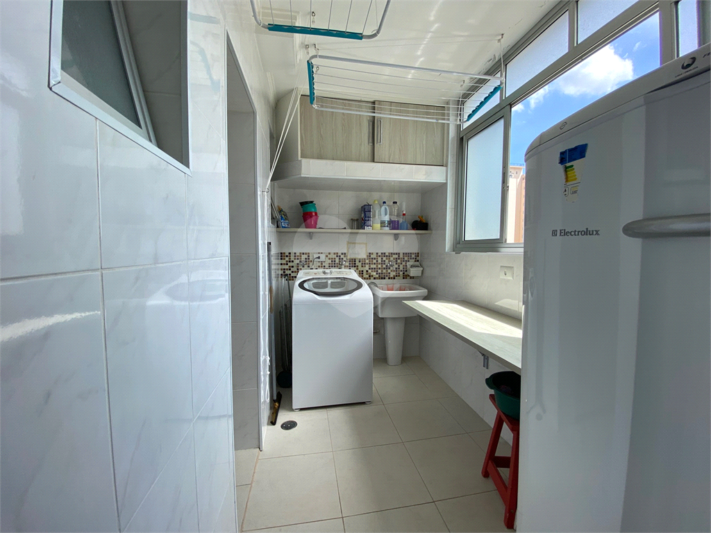 Apartamento Reformado em Pinheiros – 115m²