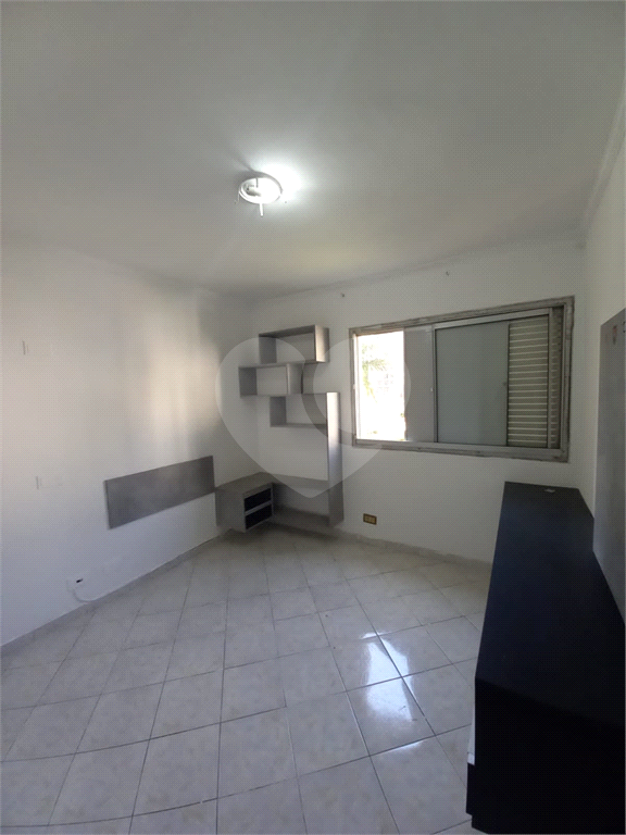 Apartamento Reformado em Pinheiros – 115m²
