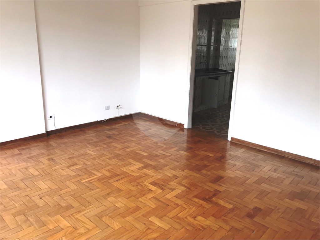 Apartamento em Santana, próximo ao metrô