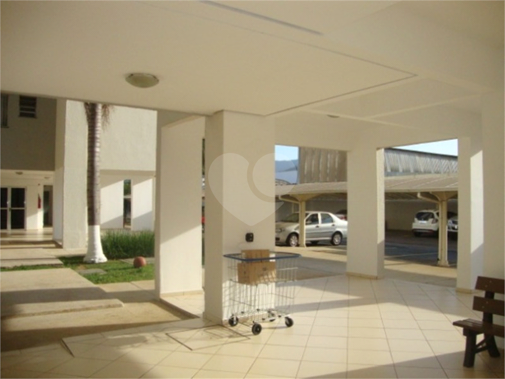 Apartamento à venda com 2 quartos, 67m² - Foto 27
