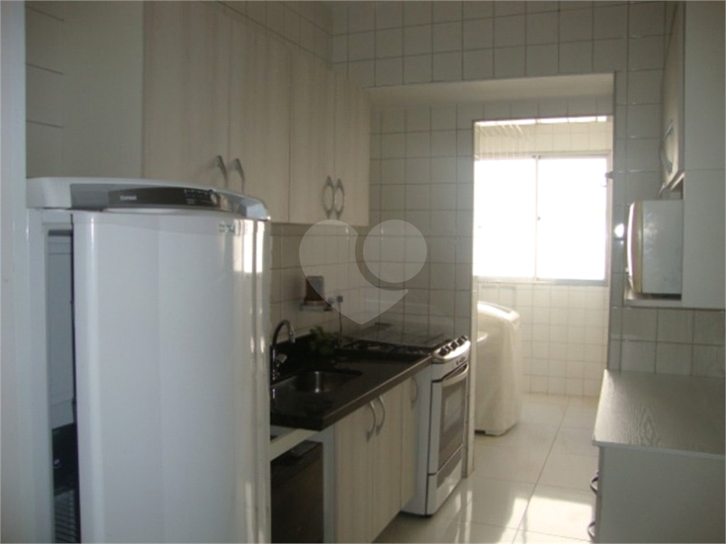 Apartamento à venda com 2 quartos, 67m² - Foto 15