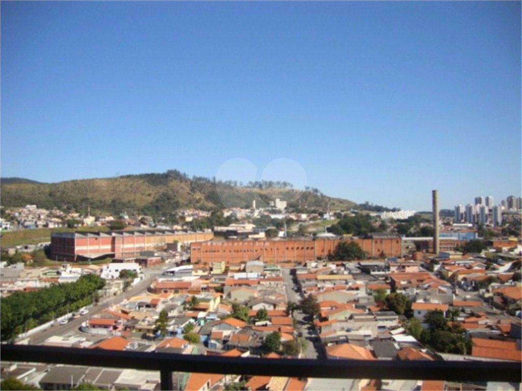Apartamento à venda com 2 quartos, 67m² - Foto 13
