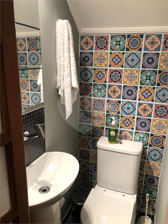 Casa de Condominio no Horto Florestal com 3 dormitórios