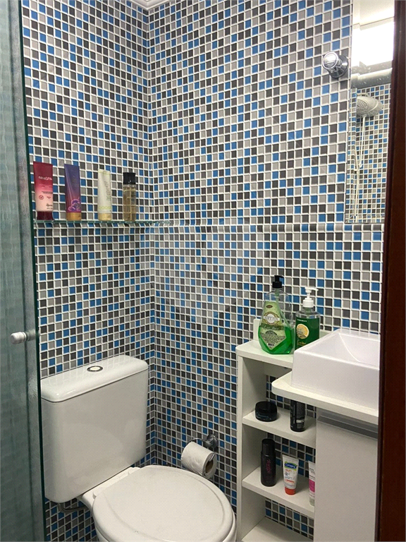 Casa de Condominio no Horto Florestal com 3 dormitórios