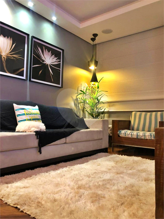 Casa de Condominio no Horto Florestal com 3 dormitórios