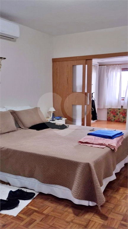 Sobrado com 130 m na Casa Verde