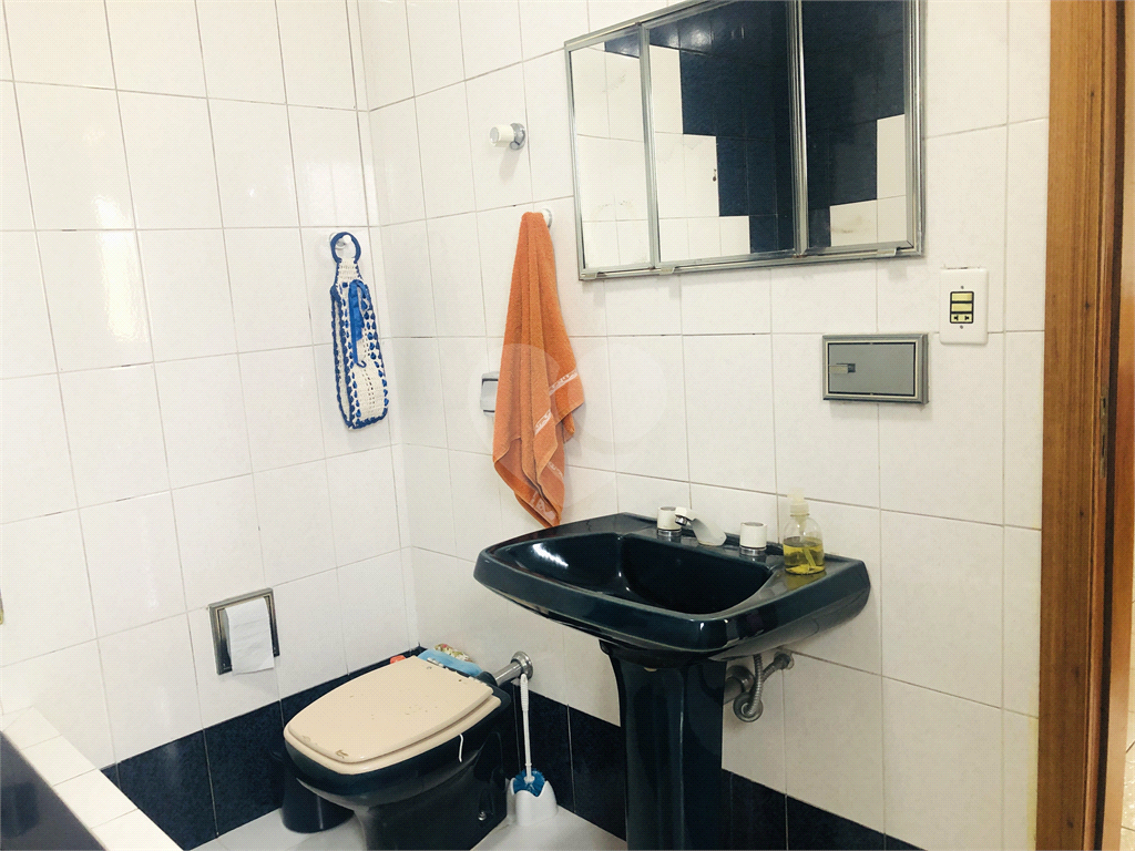 Sobrado com 3 dormitórios na Vila Romero