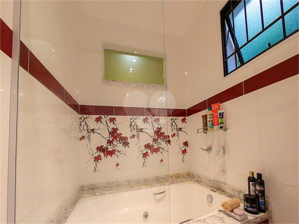 Casa á venda com 260 metros - 4 quartos -  Tucuruvi