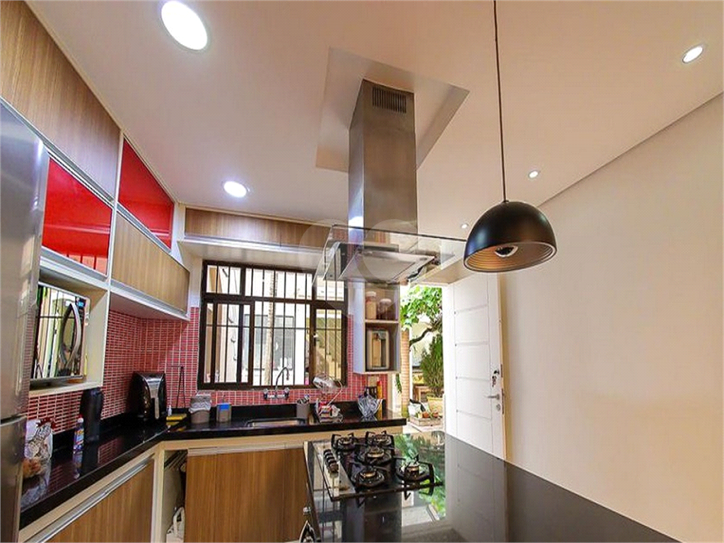 Casa á venda com 260 metros - 4 quartos -  Tucuruvi