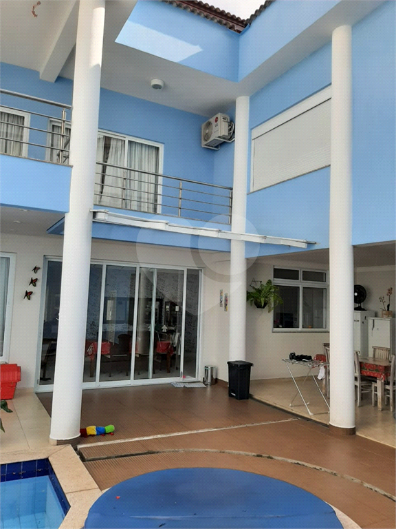 Sobrado  de Alto Padrão para Venda com Piscina no Alto de Santana