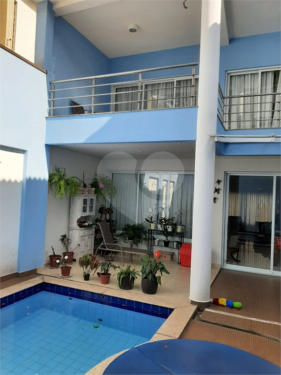 Sobrado  de Alto Padrão para Venda com Piscina no Alto de Santana