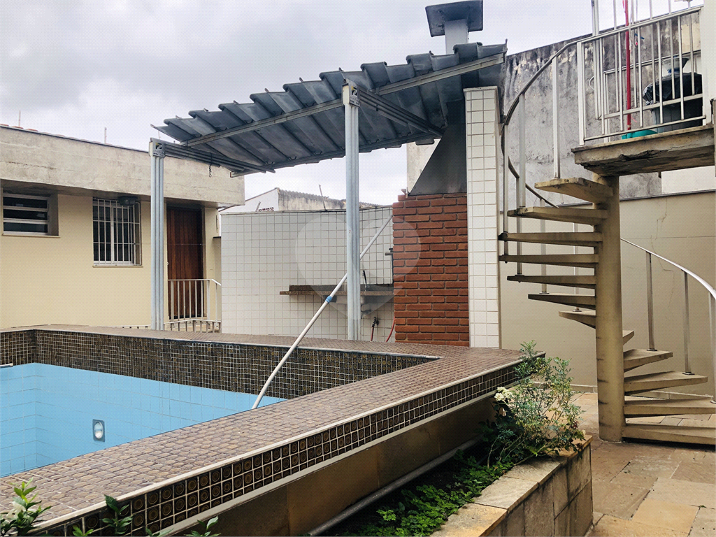 Sobrado em Santana próximo à Avenida Bras Leme