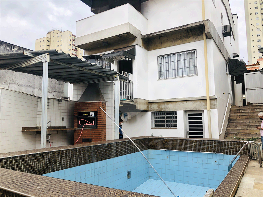Sobrado em Santana próximo à Avenida Bras Leme