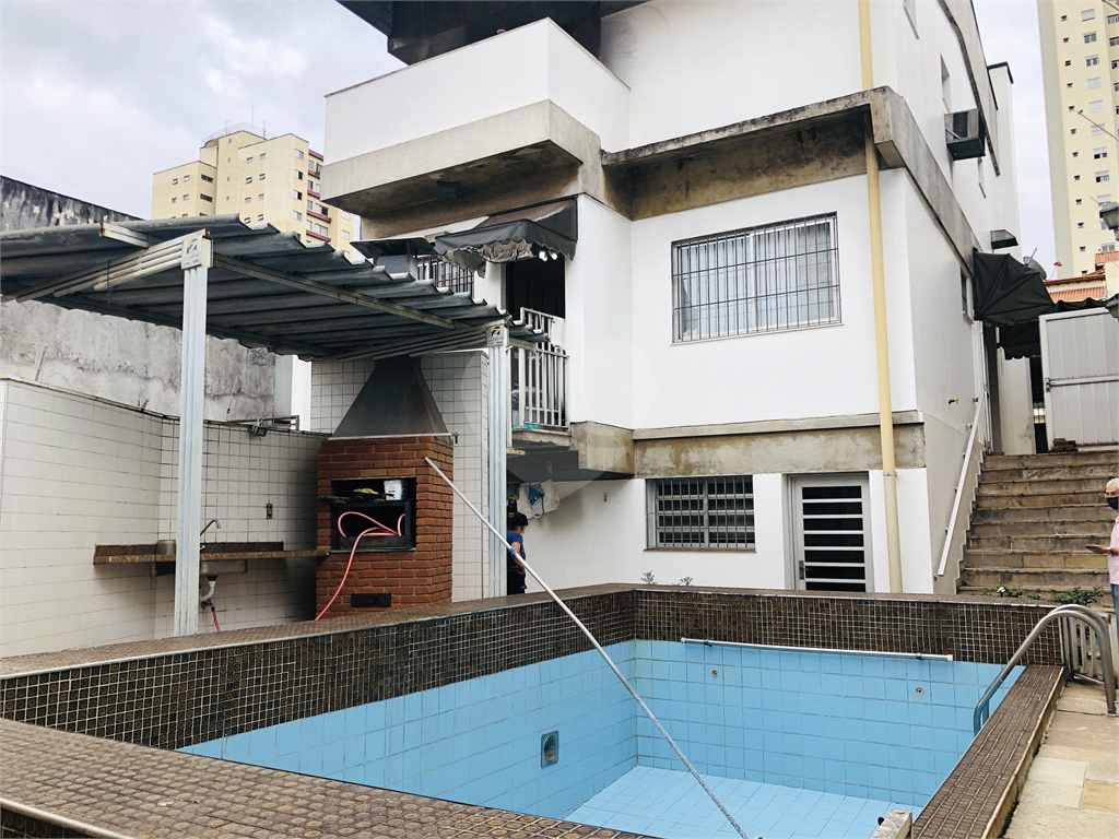 Sobrado em Santana próximo à Avenida Bras Leme