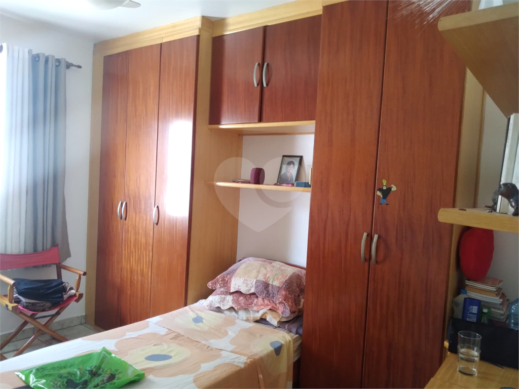 Sobrado à venda com 3 quartos, 250m² - Foto 32