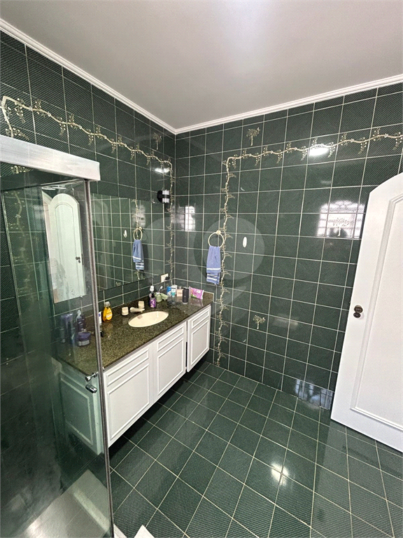 Sobrado Jd. França | 4 Suítes | 5 vagas | 455m² | Piscina 