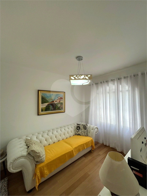 Sobrado Jd. França | 4 Suítes | 5 vagas | 455m² | Piscina 