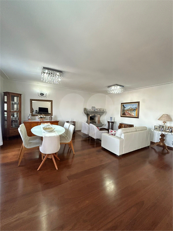Sobrado Jd. França | 4 Suítes | 5 vagas | 455m² | Piscina 
