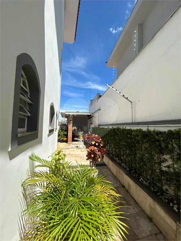 Sobrado Jd. França | 4 Suítes | 5 vagas | 455m² | Piscina 
