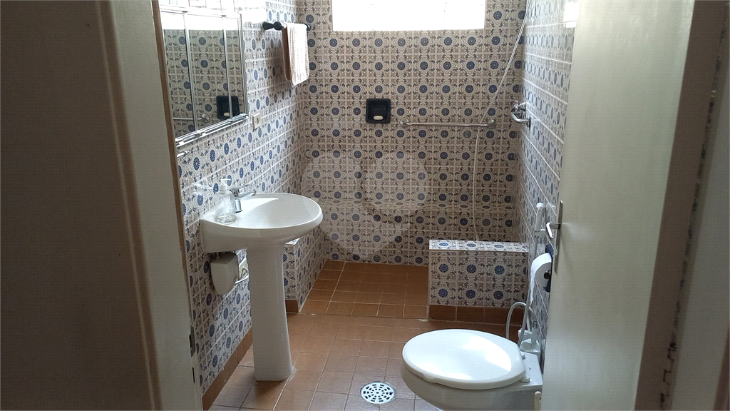 Casa com excelente terreno para reformar ou construir uma nova casa no Planalto Paulsista