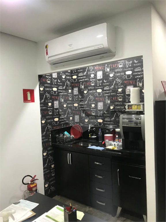Sala comercial para venda ou locação em Santana