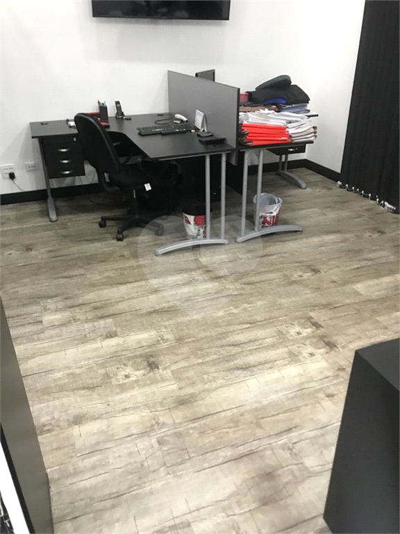 Sala comercial para venda ou locação em Santana