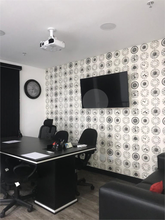 Sala comercial para venda ou locação em Santana