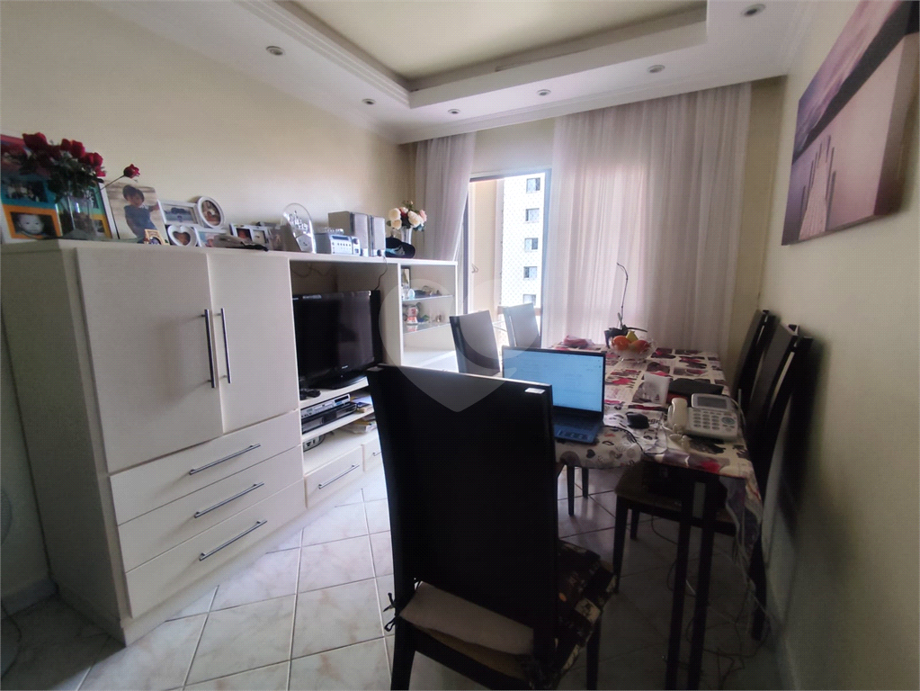 Apartamento à venda com 3 quartos, 76m² - Foto 21