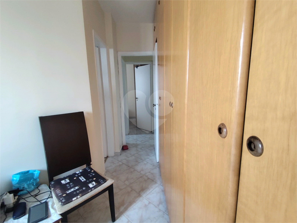 Apartamento à venda com 3 quartos, 76m² - Foto 15