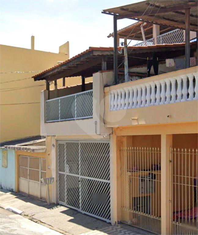 Imóvel para renda - 3 casas no mesmo terreno