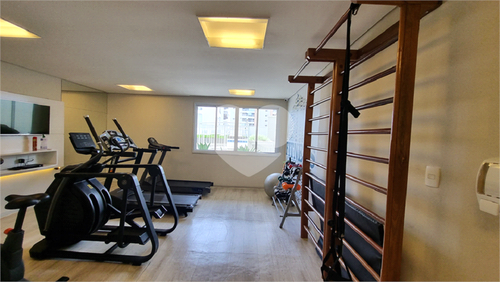 APARTAMENTO em SANTANA