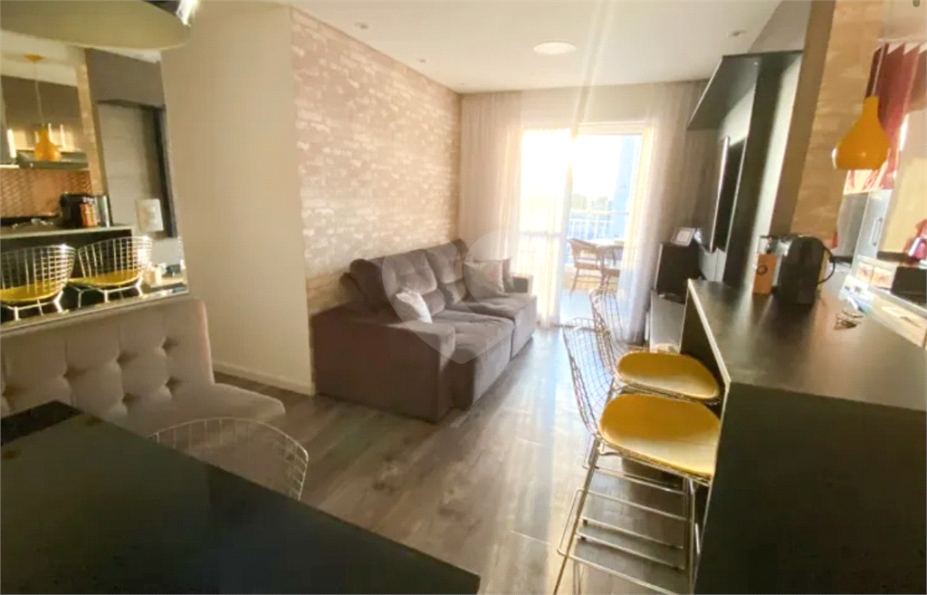 APARTAMENTO em SANTANA