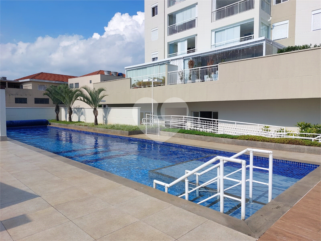 APARTAMENTO em SANTANA