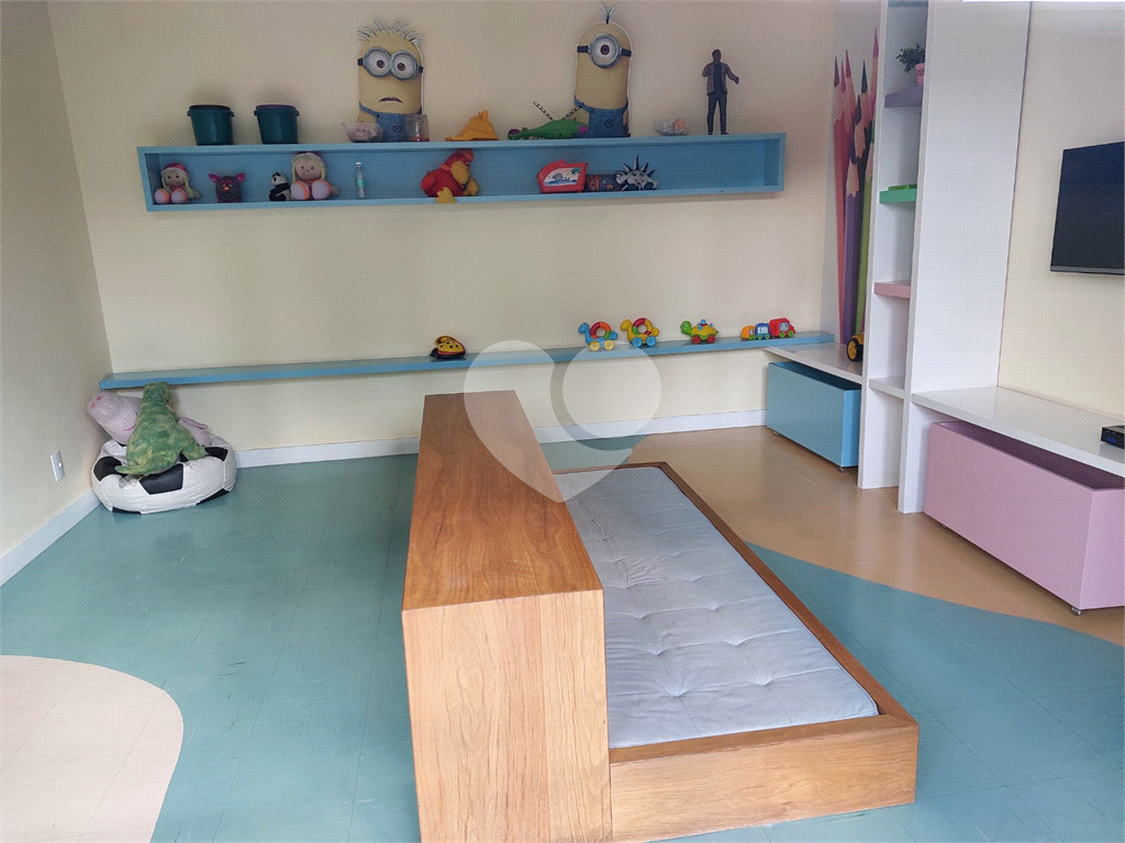 APARTAMENTO em SANTANA