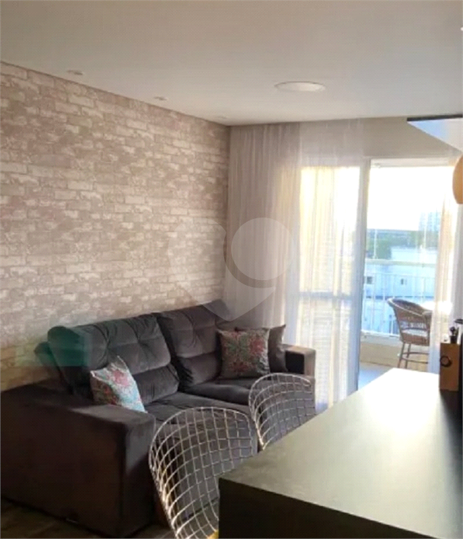 APARTAMENTO em SANTANA