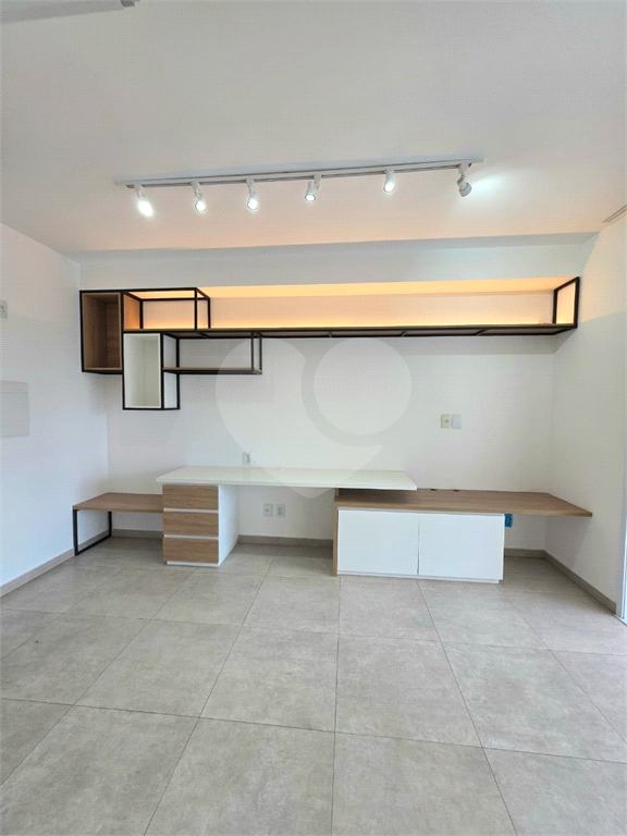 Imóvel 35m² quarto, varanda, lazer completo 1 vaga de garagem Pinheiros