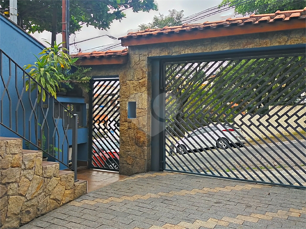 Sobrado à venda - 3 quartos - Tremembé