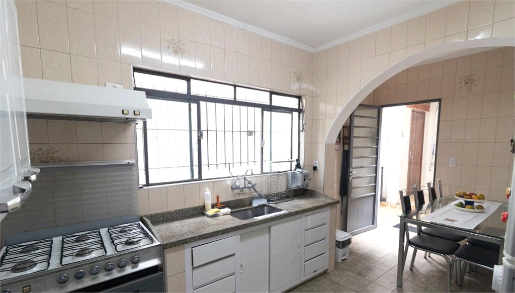 SOBRADO em LIMÃO