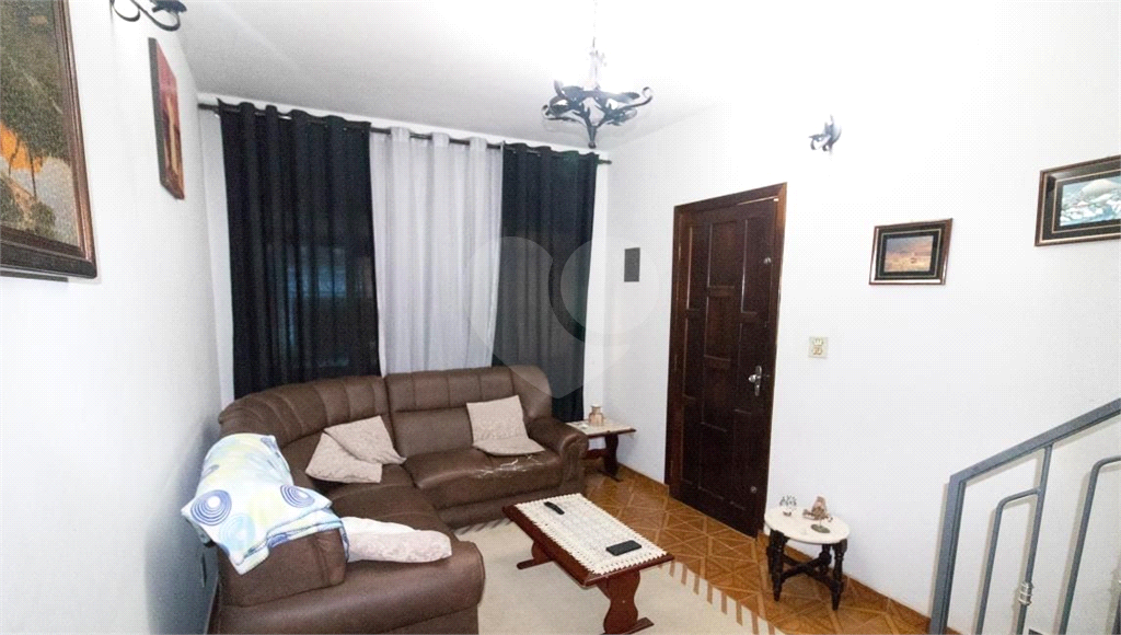 SOBRADO em LIMÃO