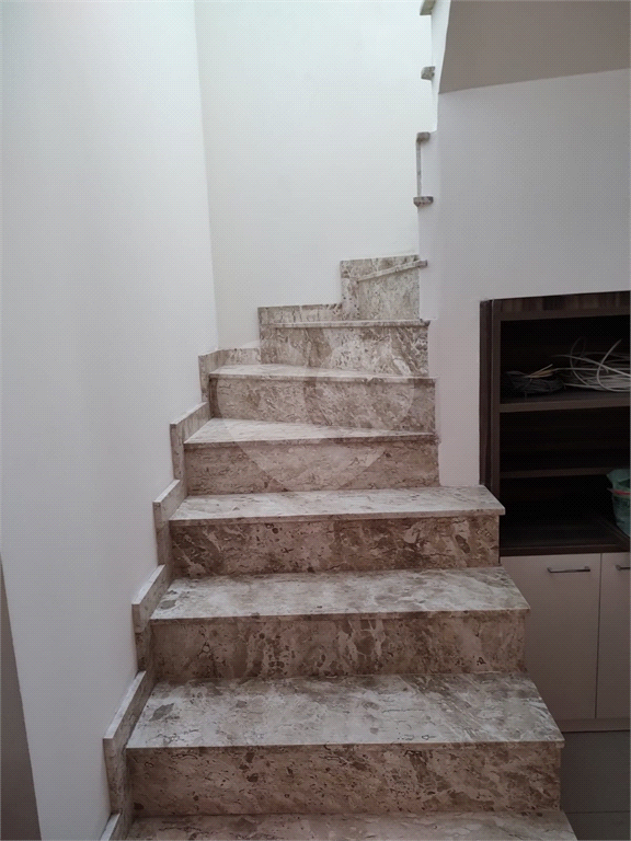 IMÓVEL EM CASA VERDE