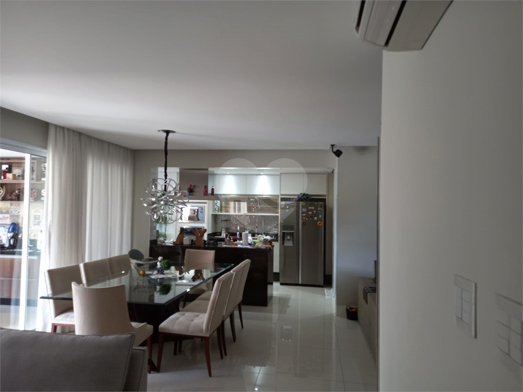 Apartamento à venda - 3 quartos, 1 suíte, 3 vagas, varanda Gourmet - Tremembé - SP