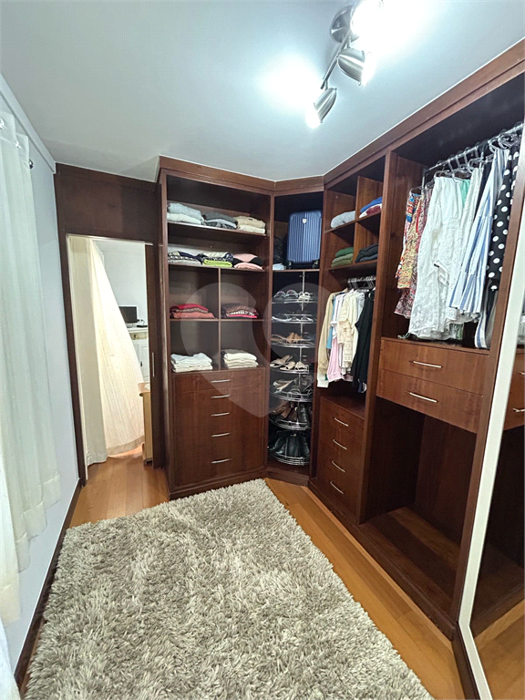 APARTAMENTO em SANTANA