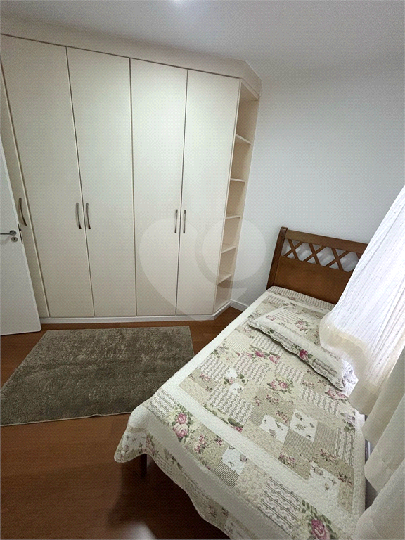 APARTAMENTO em SANTANA