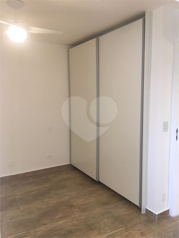 APARTAMENTO A VENDA COM 2 QUARTOS, 51 M2 AU E 1 VAGA NO REAL PARQUE.